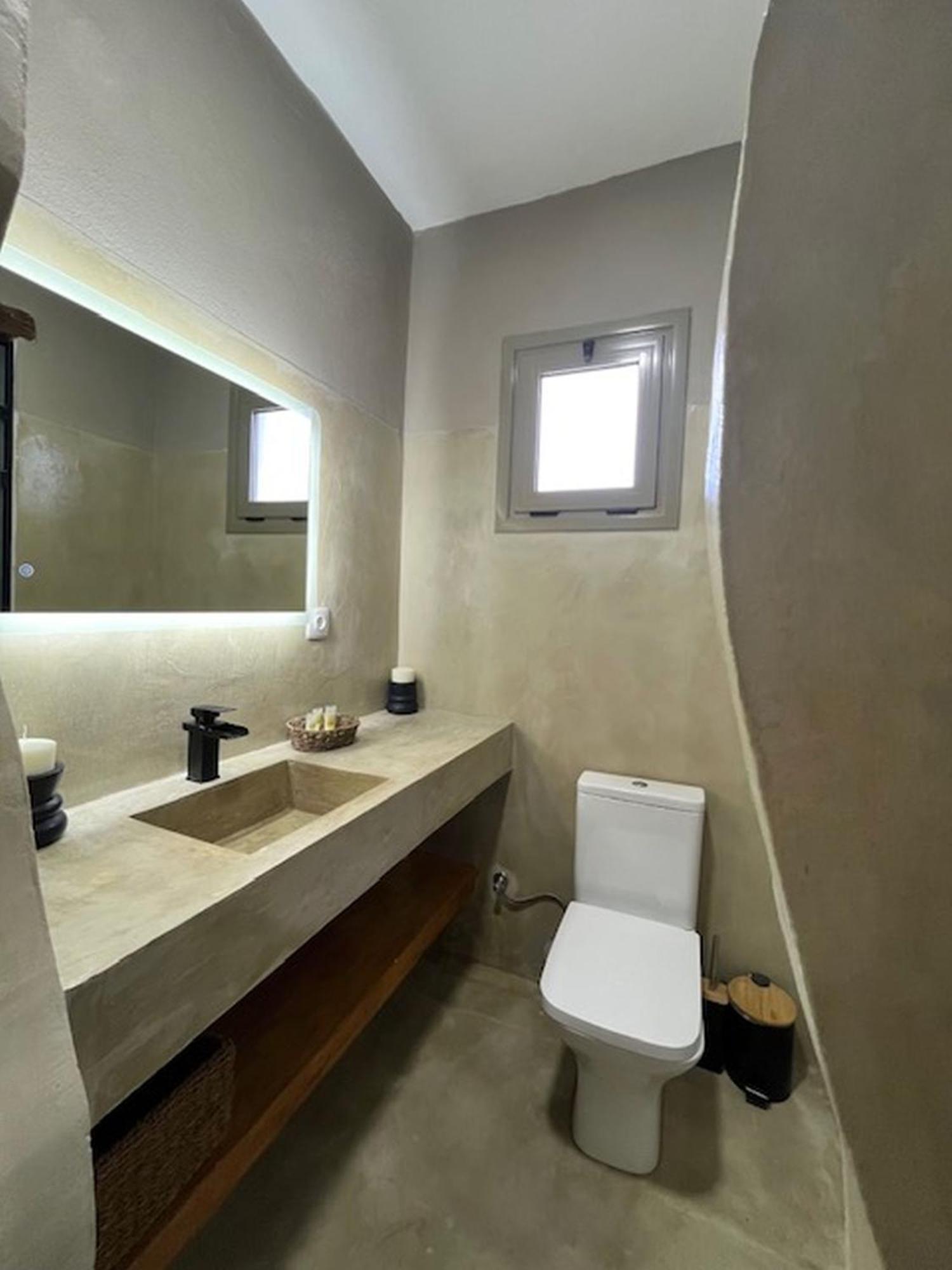 Sonia'S Luxury Apartment With Jacuzzi Kamilari Exterior foto