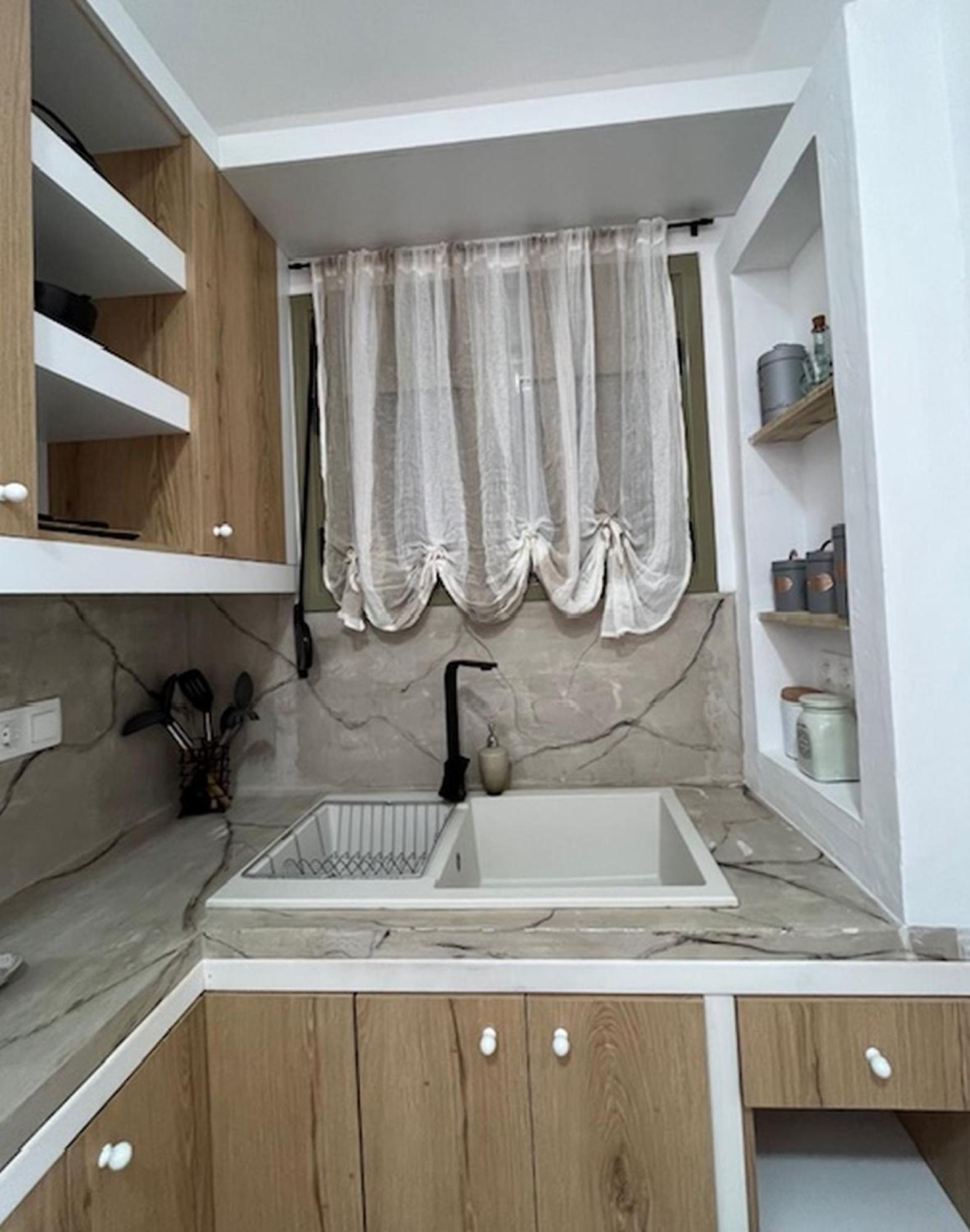 Sonia'S Luxury Apartment With Jacuzzi Kamilari Exterior foto