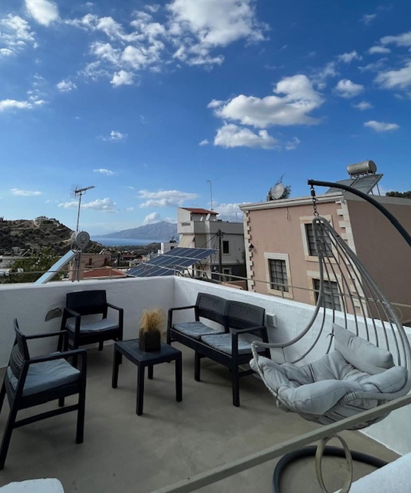 Sonia'S Luxury Apartment With Jacuzzi Kamilari Exterior foto